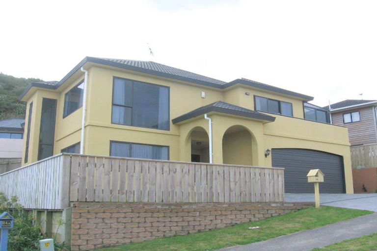 Photo of property in 20 Bowes Crescent, Strathmore Park, Wellington, 6022