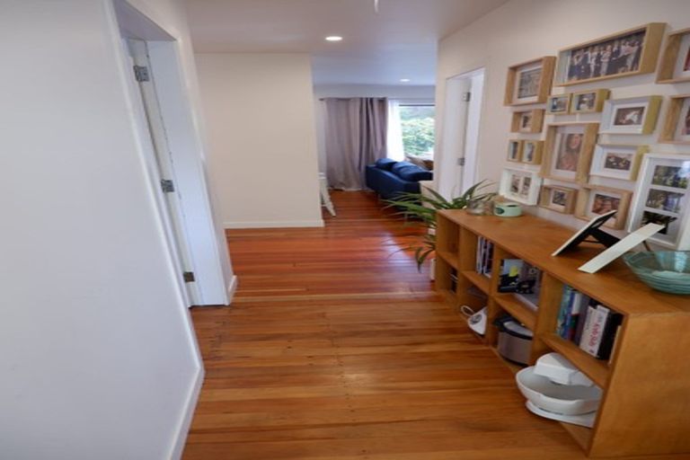 Photo of property in 43c Dominion Park Street, Johnsonville, Wellington, 6037