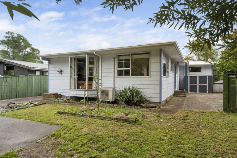 Photo of property in 218 Main Road South, Raumati South, Paraparaumu, 5032