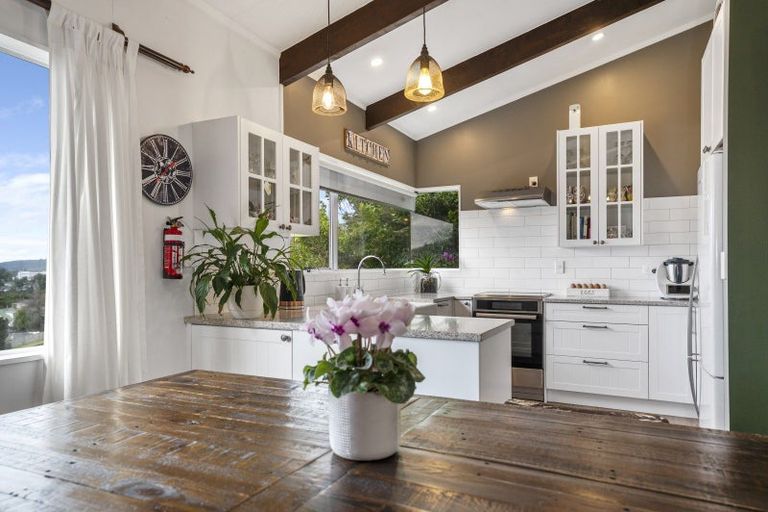 Photo of property in 17a Townhead Crescent, Bethlehem, Tauranga, 3110