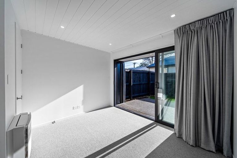 Photo of property in 8d Champion Street, Edgeware, Christchurch, 8013