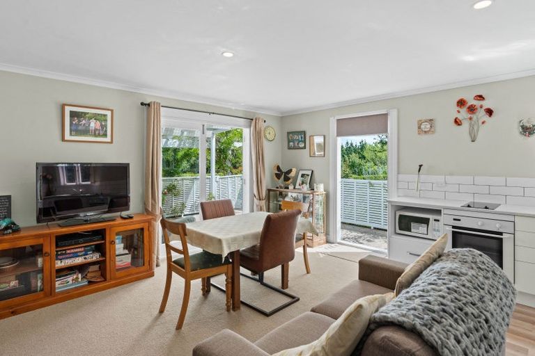 Photo of property in 63 Riversdale Road, Waihakeke, Carterton, 5792