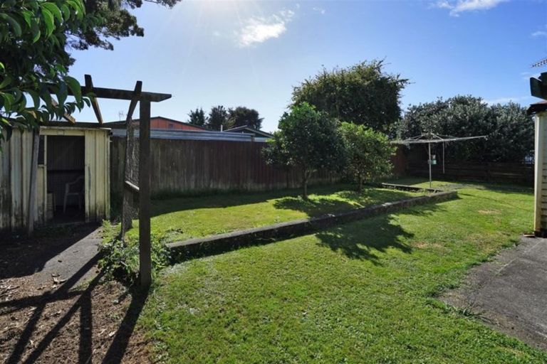 Photo of property in 28 Rotokauri Road, Nawton, Hamilton, 3200