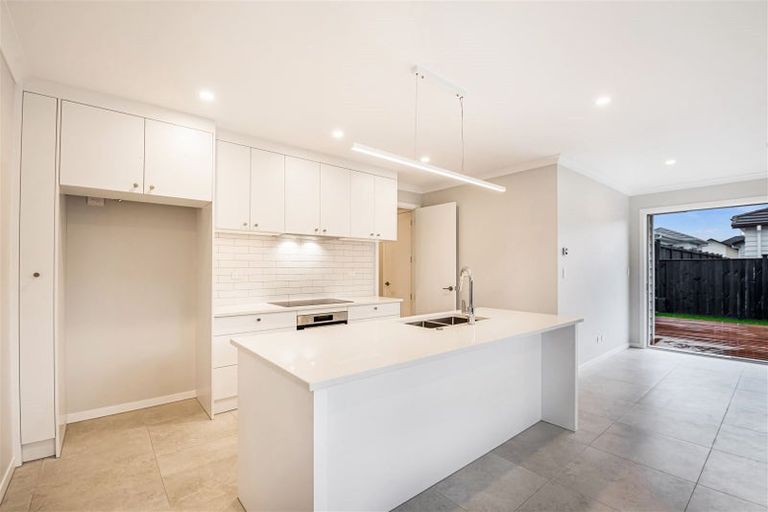 Photo of property in 3 Brodie Lane, Wainui, 0932