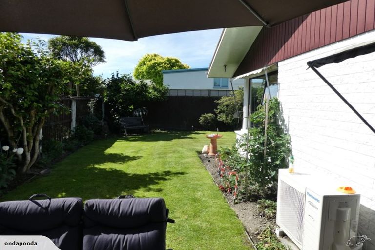 Photo of property in 1/1 Rosedale Place, Avonhead, Christchurch, 8042