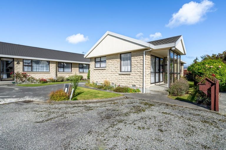 Photo of property in 6 Elm Lane, Gore, 9710