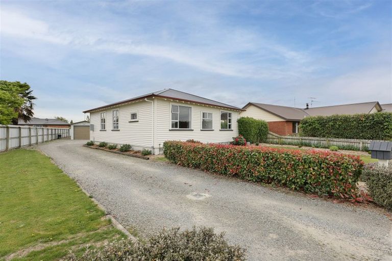 Photo of property in 70 Mcmurdo Street, Tinwald, Ashburton, 7700