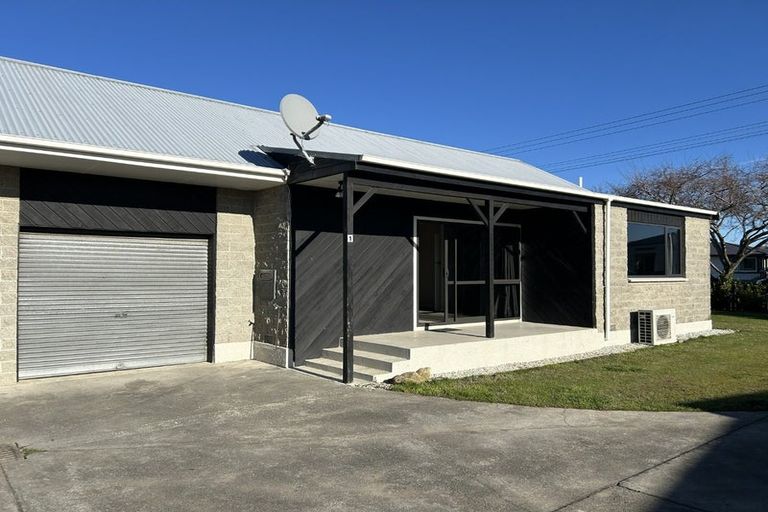 Photo of property in 61a Park Street, Winton, 9720