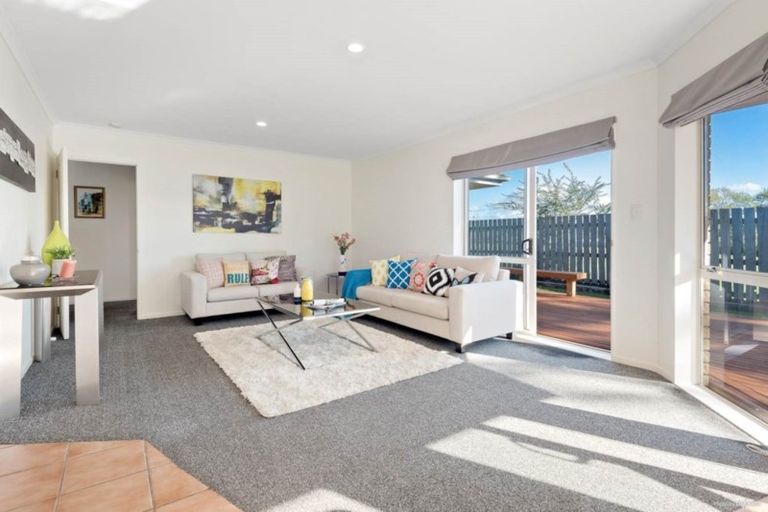 Photo of property in 652a Te Atatu Road, Te Atatu Peninsula, Auckland, 0610