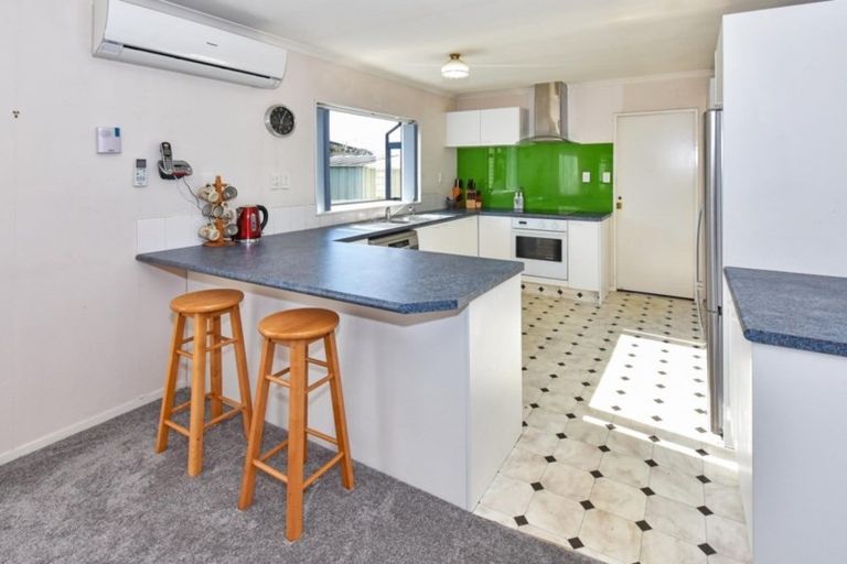 Photo of property in 5 Footwide Place, Weymouth, Auckland, 2103