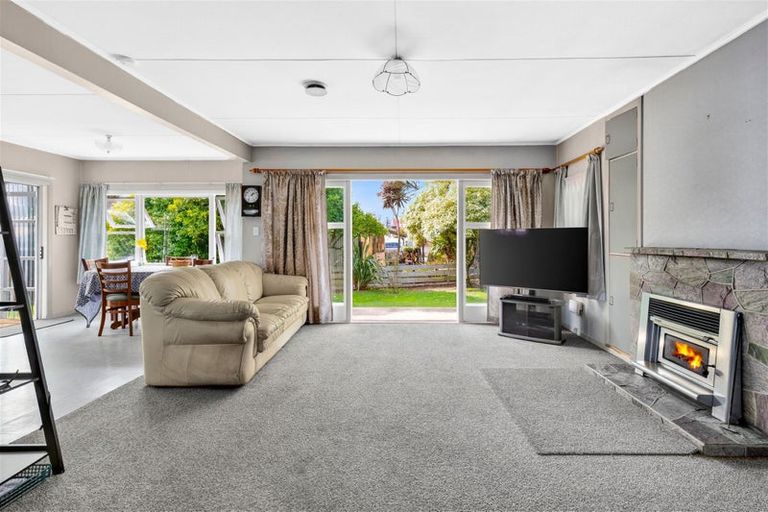 Photo of property in 21 Wadsworth Street, Takaka, 7110
