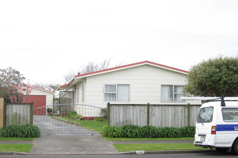 Photo of property in 219 Parklands Avenue, Bell Block, New Plymouth, 4312