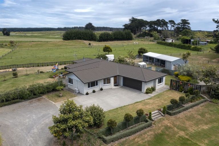Photo of property in 485 Waitarere Beach Road, Waitarere, Levin, 5574