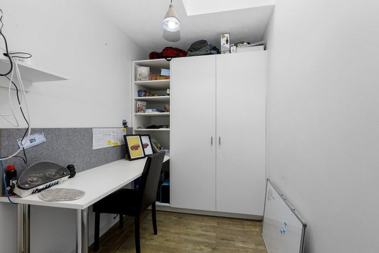 Photo of property in 3/3 Kennedy Grove, Stokes Valley, Lower Hutt, 5019