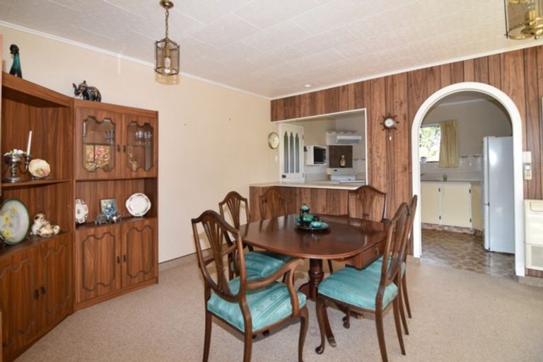 Photo of property in 1/1 De Lacey Lane, Carterton, 5713