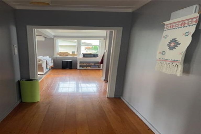Photo of property in 182 Lake Road, Belmont, Auckland, 0622