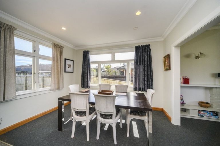 Photo of property in 8a Jensen Street, Hokowhitu, Palmerston North, 4410