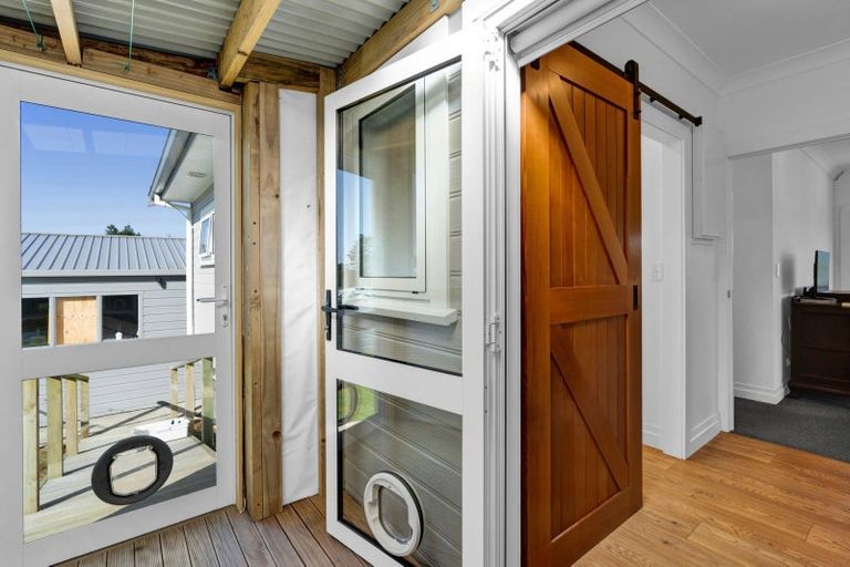 Photo of property in 297 Radnor Road, Midhirst, Stratford, 4394