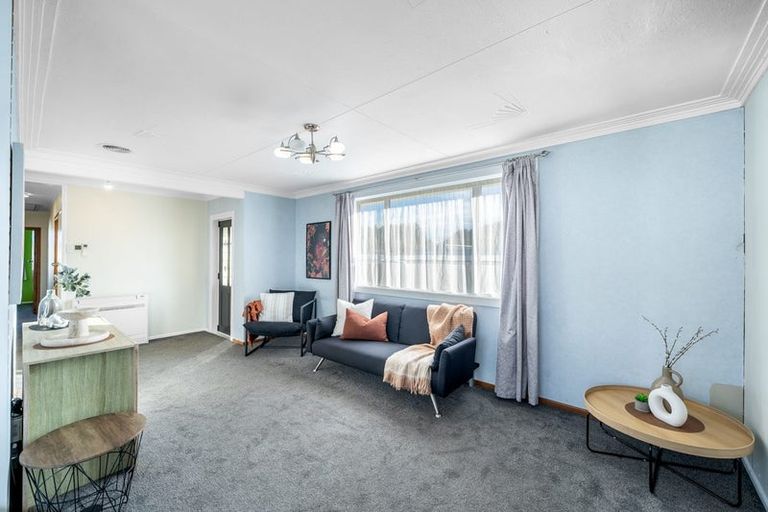 Photo of property in 28 Argyle Street, Kew, Invercargill, 9812