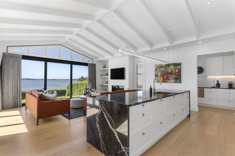 Photo of property in 76 Bramley Drive, Farm Cove, Auckland, 2012