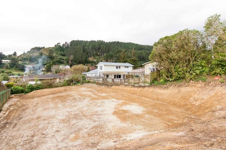 Photo of property in 18a Forest Road, Pinehaven, Upper Hutt, 5019