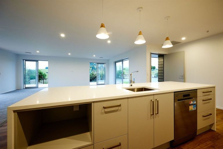 Photo of property in 29 Knowles Crescent, Kaikoura Flat, Kaikoura, 7371