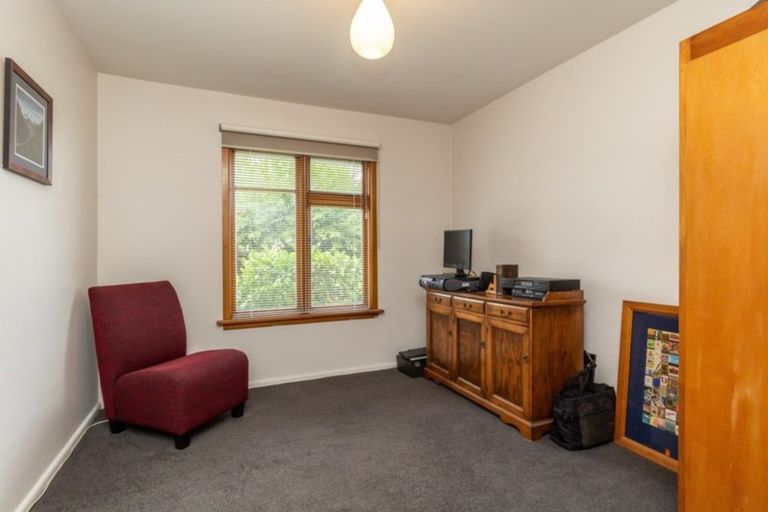 Photo of property in 5 Renwick Place, Hillmorton, Christchurch, 8025