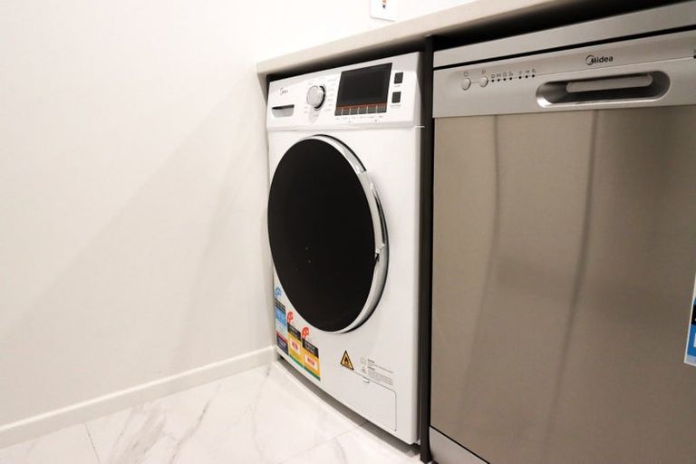 Photo of property in 110/124 Commerce Street, Frankton, Hamilton, 3204