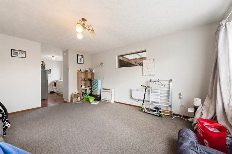 Photo of property in 14f Eccles Street, Gore, 9710