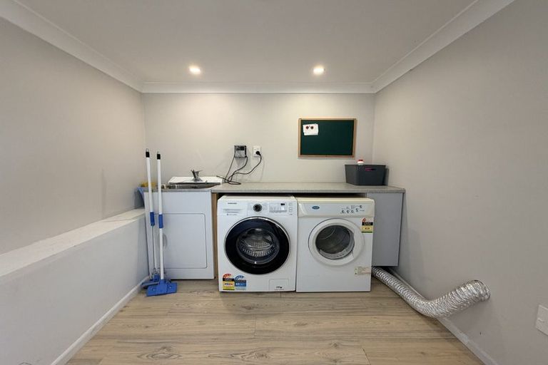 Photo of property in 1/22 Mccoll Street, Vogeltown, Wellington, 6021