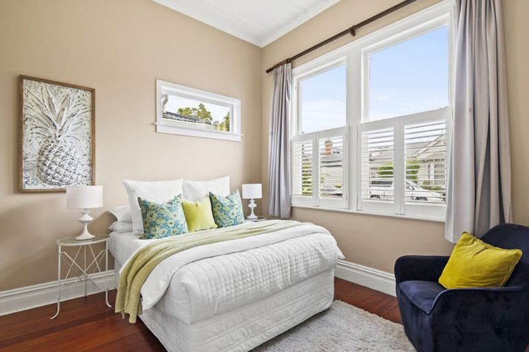 Photo of property in 13 Anne Street, Devonport, Auckland, 0624