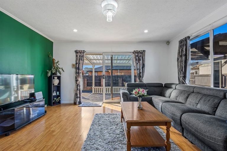 Photo of property in 2/98a Tilford Street, Woolston, Christchurch, 8062