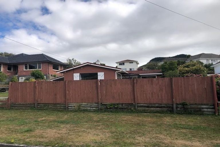 Photo of property in 6 Mascot Street, Tawa, Wellington, 5028
