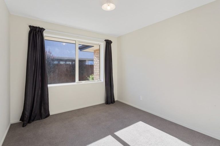 Photo of property in 3 Stonebridge Lane, Oxford, 7430