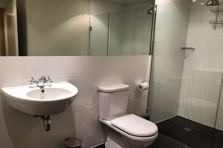 Photo of property in The Woods, 9/12 Dublin Street, Queenstown, 9300