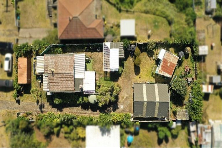 Photo of property in 32 Dixie Street, Te Horo Beach, Otaki, 5581
