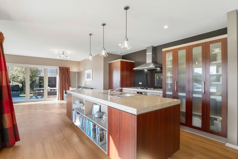 Photo of property in 16 Heathridge Place, Lincoln, 7608