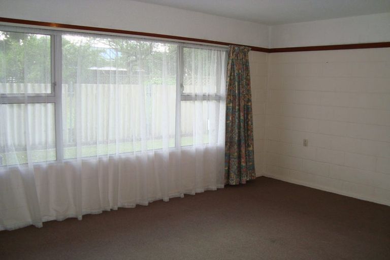 Photo of property in 4/195 Waterloo Road, Hutt Central, Lower Hutt, 5010