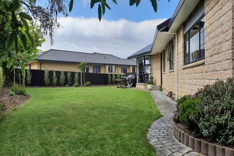 Photo of property in 15 Sawdon Place, Gleniti, Timaru, 7910