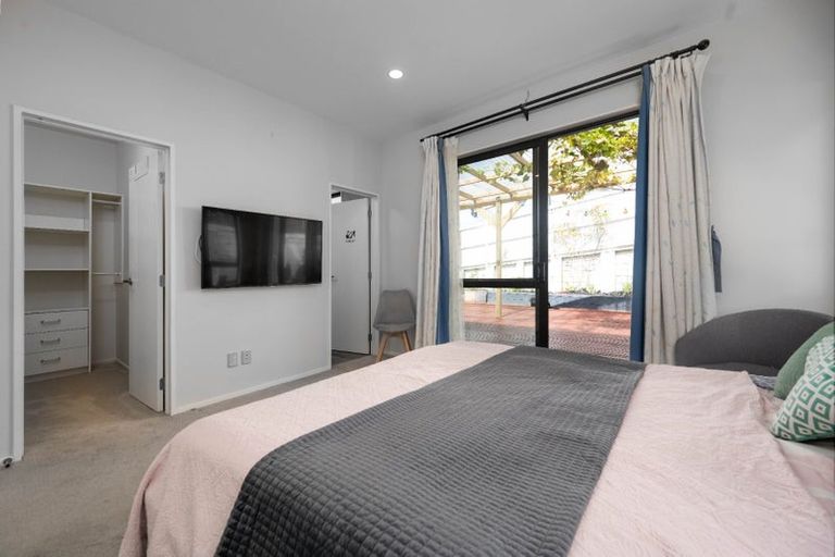Photo of property in 2 Gemscott Crescent, Huapai, Kumeu, 0810