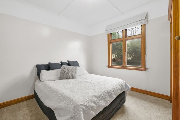 Photo of property in 2a Harris Street, Naenae, Lower Hutt, 5011