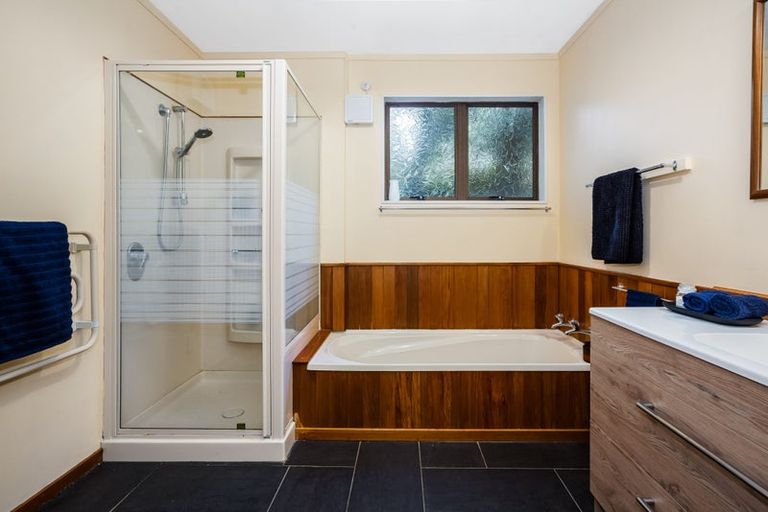 Photo of property in 7 Lakewood Avenue, Churton Park, Wellington, 6037