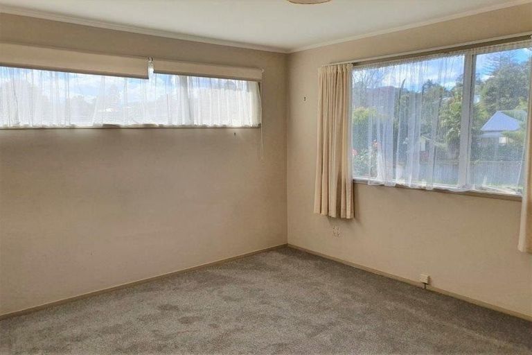 Photo of property in 78 Powrie Street, Glenfield, Auckland, 0629