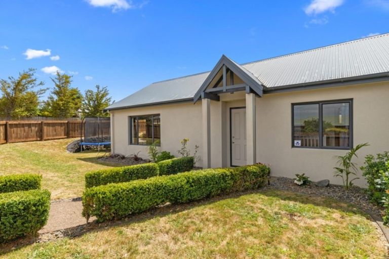 Photo of property in 54 Brymer Road, Grandview Heights, Hamilton, 3200