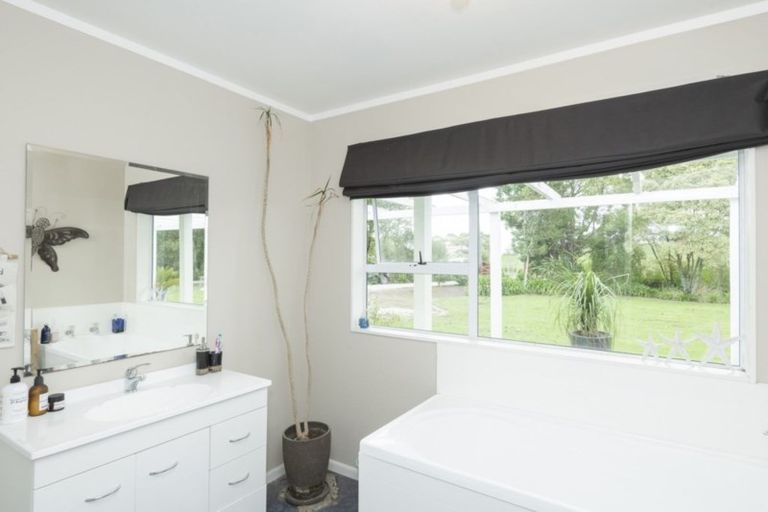 Photo of property in 92 Glenelg Road, Makauri, Gisborne, 4071