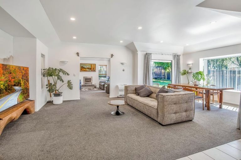 Photo of property in 2 Parkview Lane, Prebbleton, 7604