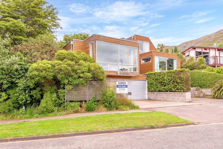 Photo of property in 30 Harbour View Terrace, Cass Bay, Lyttelton, 8082