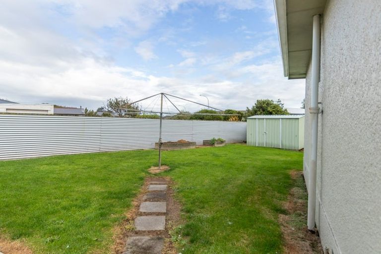 Photo of property in 6 Braemar Street, Kew, Invercargill, 9812