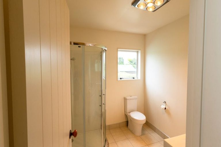 Photo of property in 22a Ellett Road, Karaka, Papakura, 2580