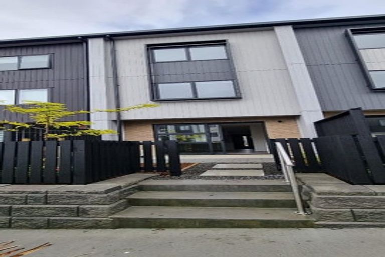 Photo of property in 8 Selo Street, Glen Eden, Auckland, 0602